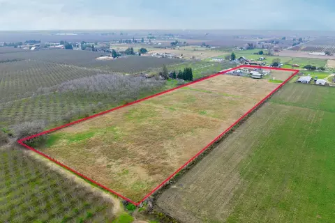 View/Area - 4460 Mountain View Rd, Hughson, CA 95326 photo 4 of 14