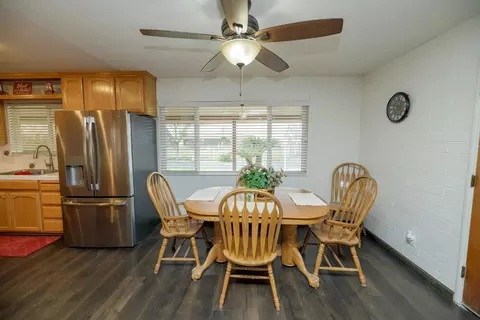 Dining - 4460 Mountain View Rd, Hughson, CA 95326 photo 2 of 6
