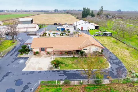 View/Area - 4460 Mountain View Rd, Hughson, CA 95326 photo 7 of 14