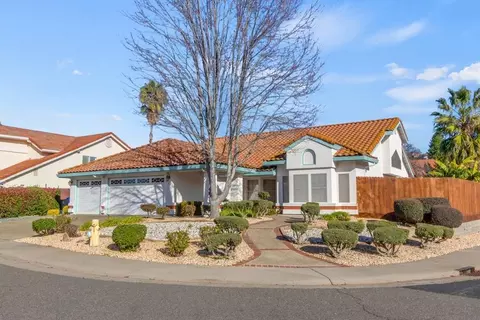 Exterior - 169 Baurer Cir, Folsom, CA 95630 photo 2 of 12