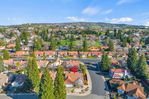 View/Area - 169 Baurer Cir, Folsom, CA 95630 photo 4 of 9