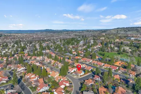 View/Area - 169 Baurer Cir, Folsom, CA 95630 photo 2 of 9