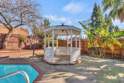 Exterior - 169 Baurer Cir, Folsom, CA 95630 photo 5 of 12