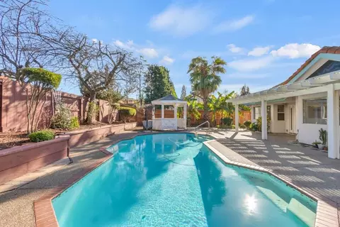Exterior - 169 Baurer Cir, Folsom, CA 95630 photo 4 of 12