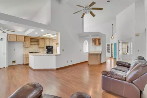 Living - 169 Baurer Cir, Folsom, CA 95630 photo 10 of 12