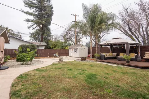 Exterior - 1401 Locke Rd, Modesto, CA 95355 photo 8 of 8