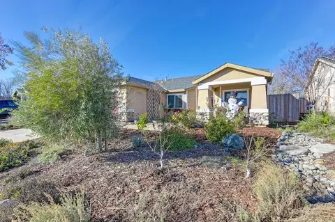 Exterior - 809 Griffith Way, Wheatland, CA 95692 photo 9 of 11