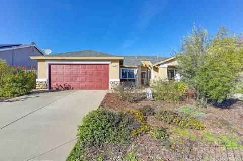 Exterior - 809 Griffith Way, Wheatland, CA 95692 photo 8 of 11