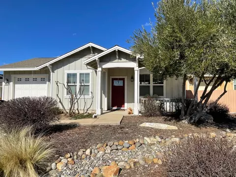 123 Cottage Cir, Murphys, CA 95247 photo 1