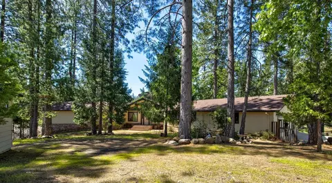 18500 Pine Tree Way, Mountain Ranch, CA 95246 photo 34