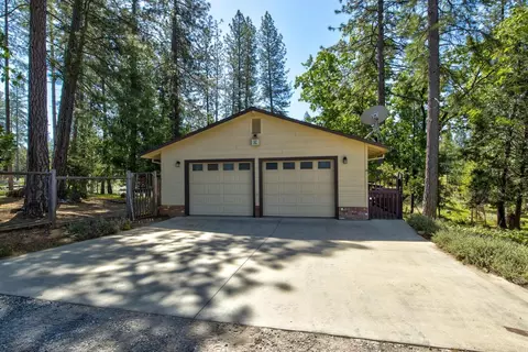18500 Pine Tree Way, Mountain Ranch, CA 95246 photo 48