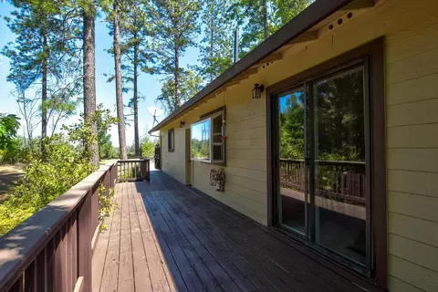 18500 Pine Tree Way, Mountain Ranch, CA 95246 photo 28