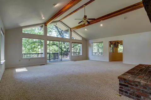 18500 Pine Tree Way, Mountain Ranch, CA 95246 photo 10