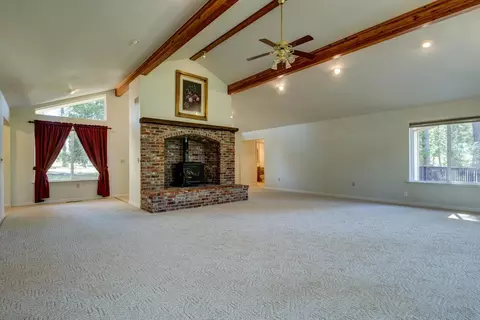 18500 Pine Tree Way, Mountain Ranch, CA 95246 photo 8