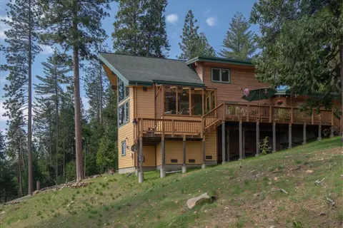 560 Summit View Rd, Arnold, CA 95223 photo 4