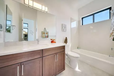 Bath - 111 Quail Covey Ct, Copperopolis, CA 95228 photo 6 of 6