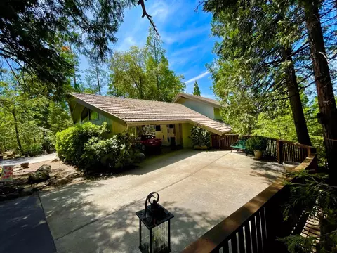 533 Larkspur Ct, Murphys, CA 95247 photo 2