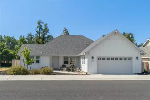 179 Murphys Oaks Dr, Murphys, CA 95247 photo 2