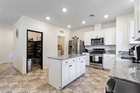 3587 White Sands Dr, Madera, CA 93637 photo 7