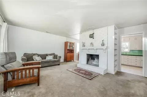 1825 W 5th St, Madera, CA 93637 photo 4