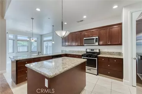 343 Hart Dr, Merced, CA 95348 photo 2