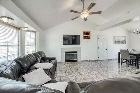 25731 Tamarisk Dr, Madera, CA 93638 photo 8