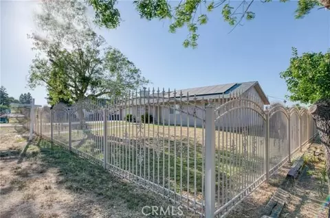 25731 Tamarisk Dr, Madera, CA 93638 photo 5