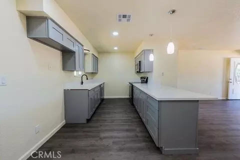 17706 Brook Dr E, Madera, CA 93638 photo 6