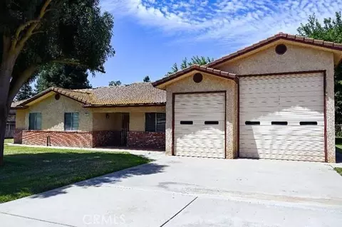 252 N Westberry Blvd, Madera, CA 93637 photo 3