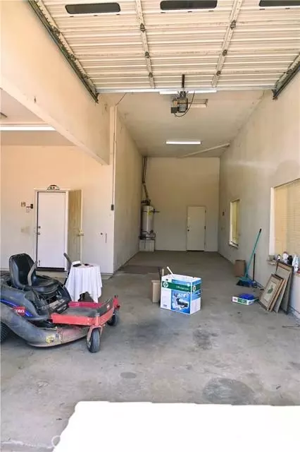252 N Westberry Blvd, Madera, CA 93637 photo 28