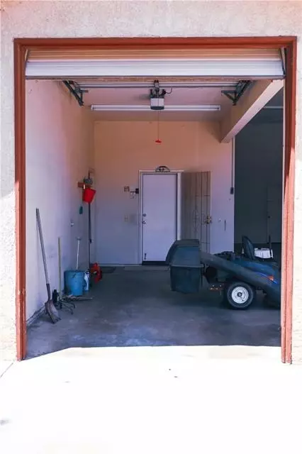252 N Westberry Blvd, Madera, CA 93637 photo 27