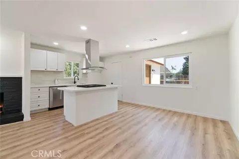 513 N Pine St, Madera, CA 93637 photo 9