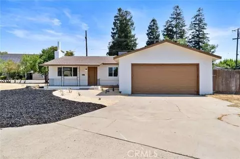 513 N Pine St, Madera, CA 93637 photo 1