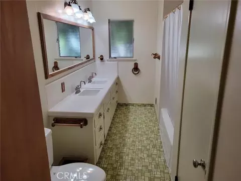 305 Hilton St, Madera, CA 93637 photo 21