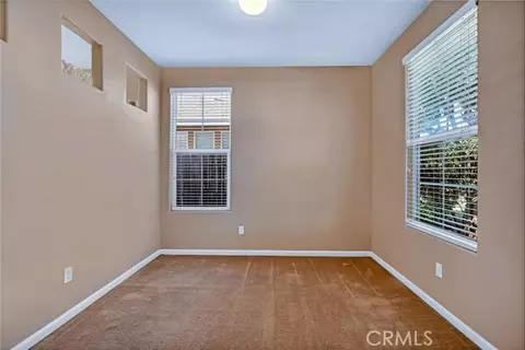 1056 Parkwood Ave, Madera, CA 93637 photo 8