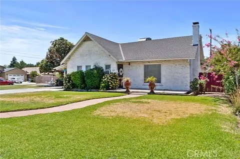 920 Riverside Dr, Madera, CA 93638 photo 2