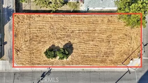 800 Columbia St, Madera, CA 93638 photo 4