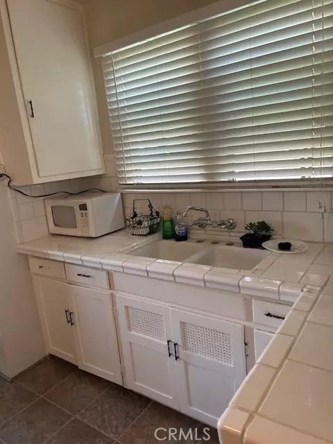 400 W 8th St, Madera, CA 93637 photo 6