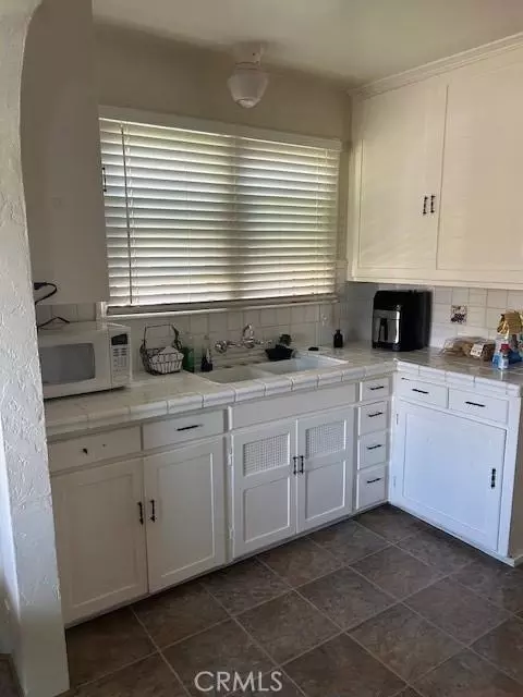 400 W 8th St, Madera, CA 93637 photo 5