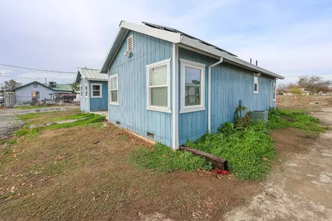 43 E Cone Ave, Merced, CA 95341 photo 4