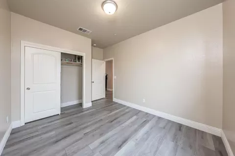 742 Strada St, Lemoore, CA 93245 photo 14