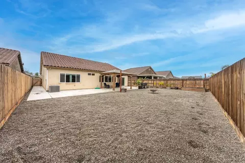 742 Strada St, Lemoore, CA 93245 photo 29