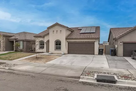 742 Strada St, Lemoore, CA 93245 photo 32