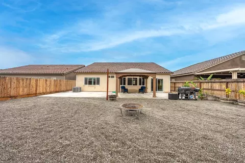 742 Strada St, Lemoore, CA 93245 photo 28