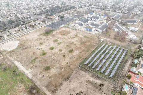 742 Strada St, Lemoore, CA 93245 photo 39