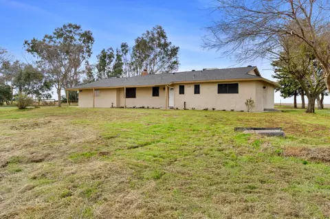 14418 Skyview Rd, Madera, CA 93636 photo 3