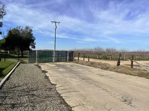 19599 Road 26, Madera, CA 93638 photo 14
