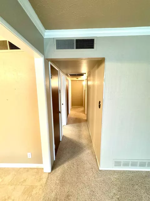 4482 E Ashcroft Ave, Fresno, CA 93726 photo 14