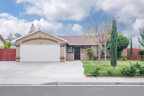 14399 W F St, Kerman, CA 93630 photo 1