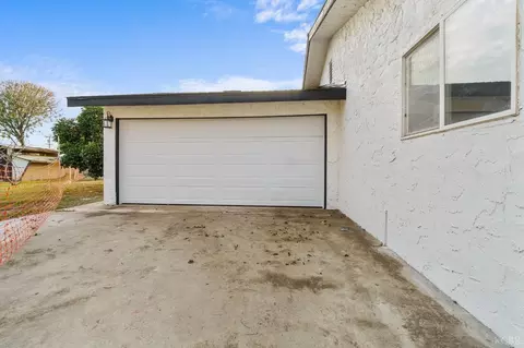 283 Spruce Pl, Lemoore, CA 93245 photo 21